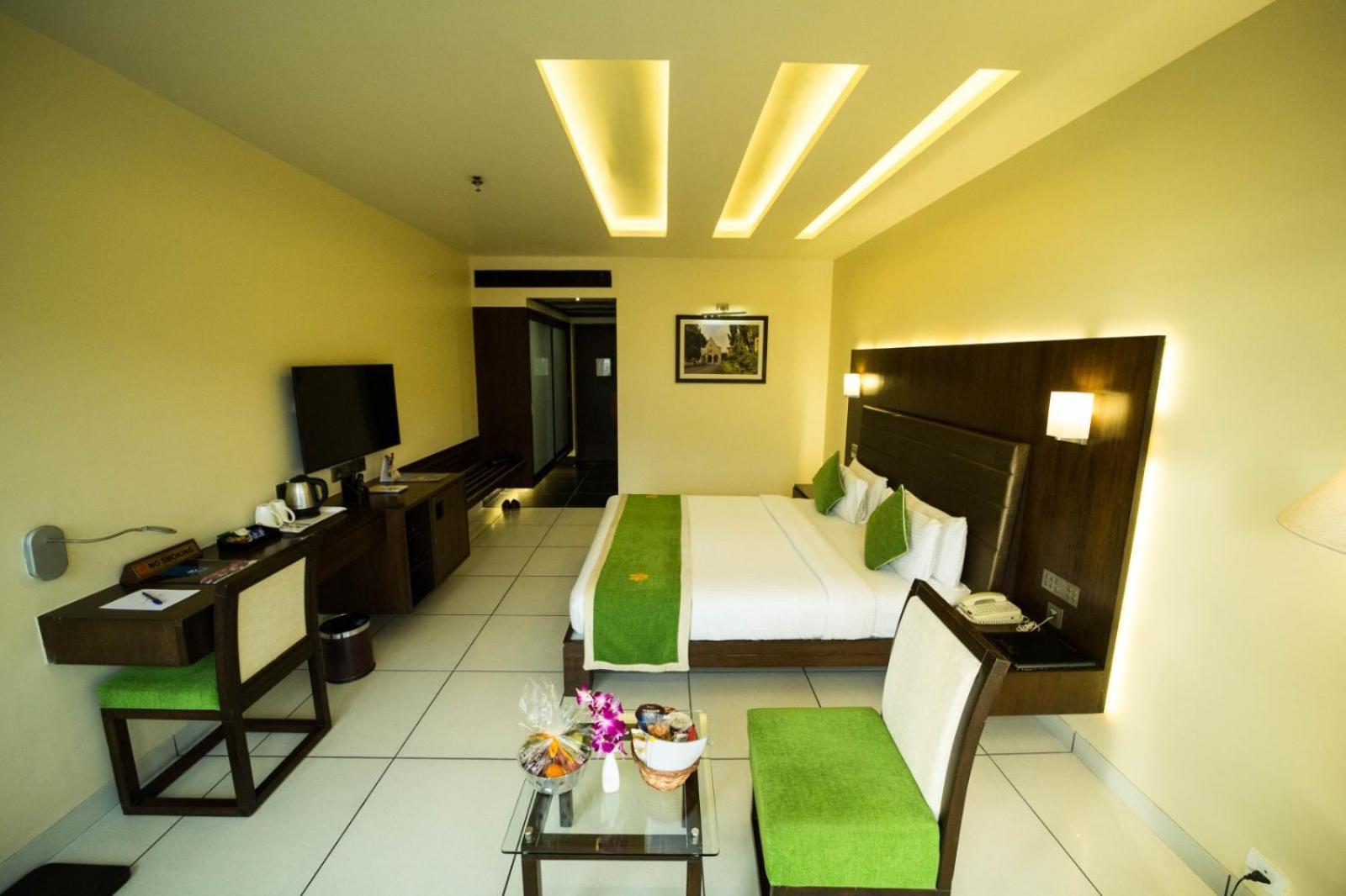 The Gold Beach Resort Daman Luaran gambar