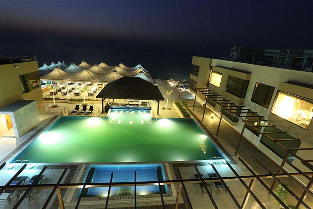 The Gold Beach Resort Daman Luaran gambar