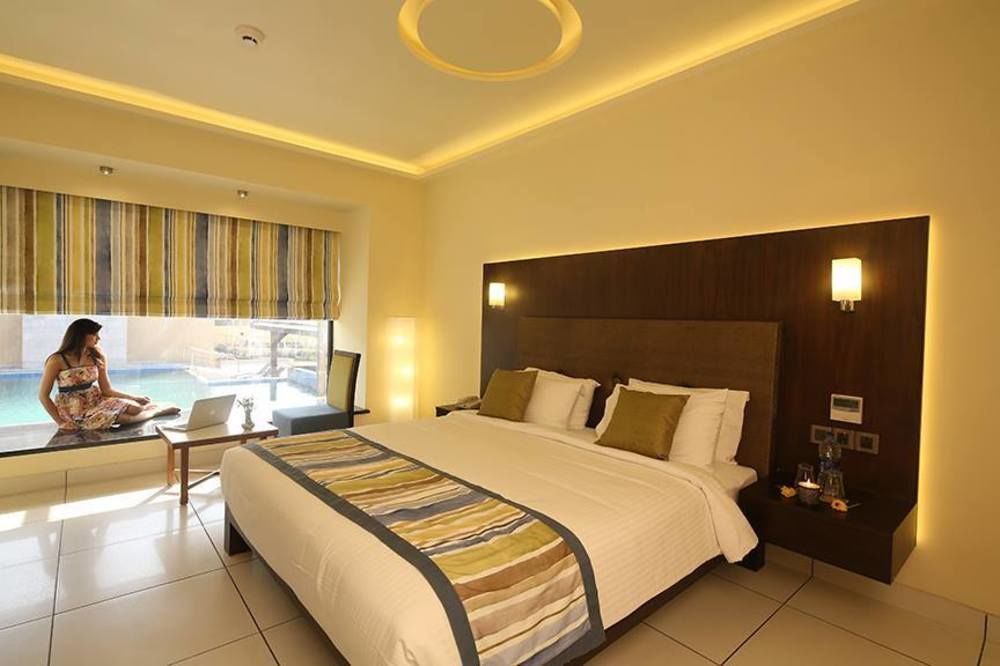 The Gold Beach Resort Daman Luaran gambar