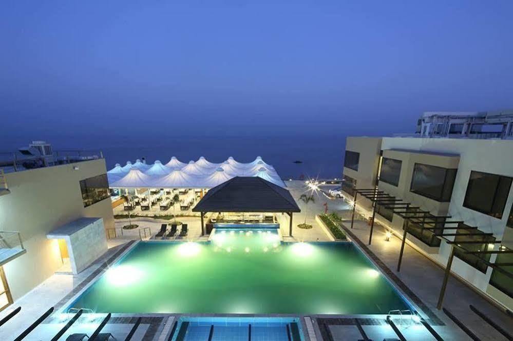 The Gold Beach Resort Daman Luaran gambar