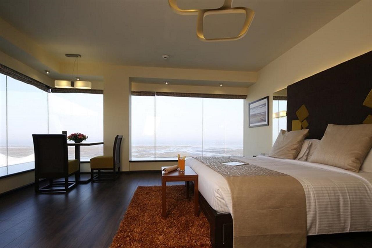 The Gold Beach Resort Daman Luaran gambar