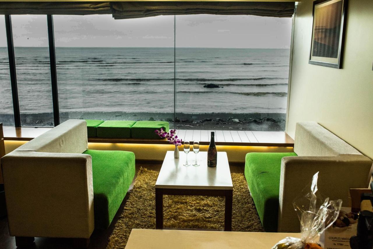 The Gold Beach Resort Daman Luaran gambar