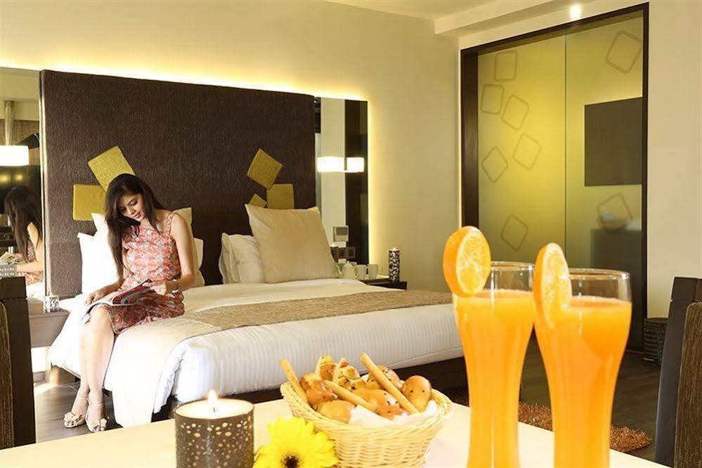 The Gold Beach Resort Daman Luaran gambar
